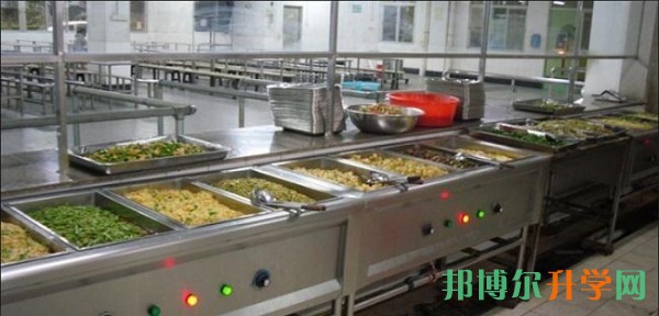 重慶市云陽職業教育中心宿舍條件