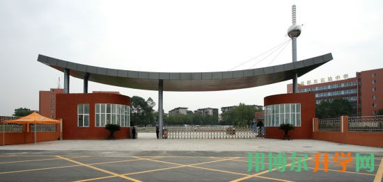 中考分數低能上大學嗎