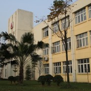 都江堰市塔子壩中學