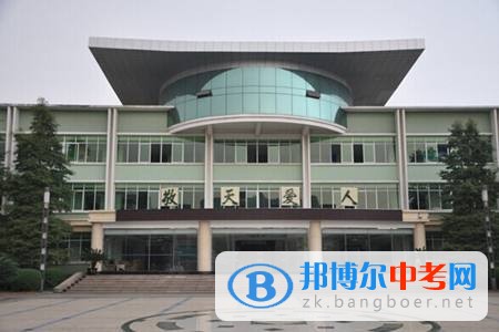 北大附中成都實驗學校2022年招生辦聯系電話