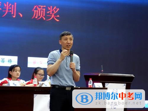 成都樹德外國(guó)語(yǔ)學(xué)校“思辯青春”總決賽落下帷幕