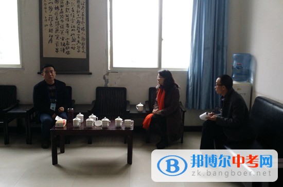 攜手互動 聯(lián)盟共進 成都三十八中牽手兄弟校石鐘鎮(zhèn)九義校