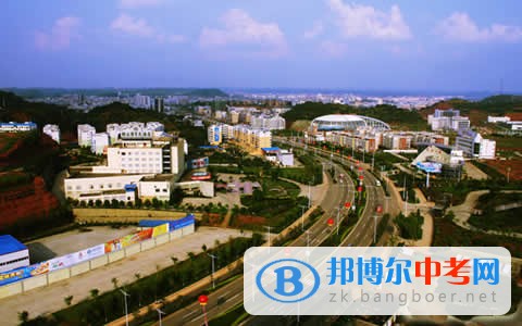 資陽(yáng)市雁江區(qū)伍隍鎮(zhèn)中學(xué)招生辦聯(lián)系電話