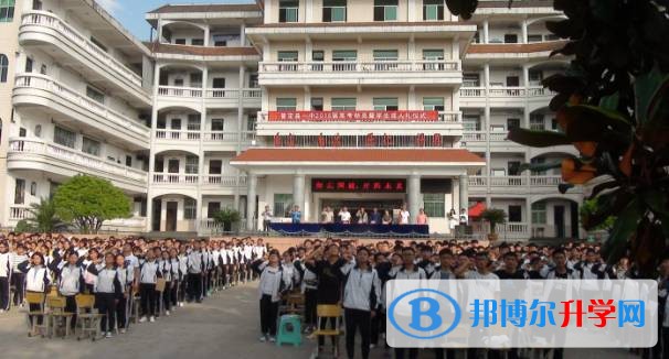 普定縣第一中學怎么樣、好嗎