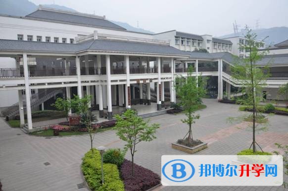 云天化中學招生辦聯系電話