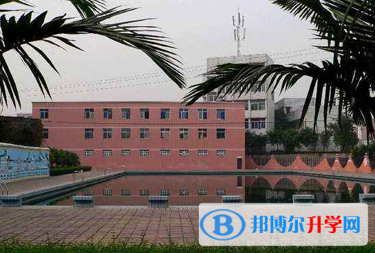 重慶市璧山來鳳中學(xué)招生代碼