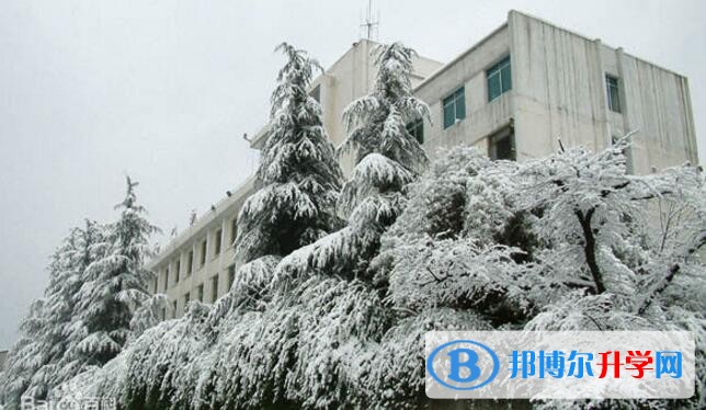 黔南田家炳中學怎么樣、好嗎