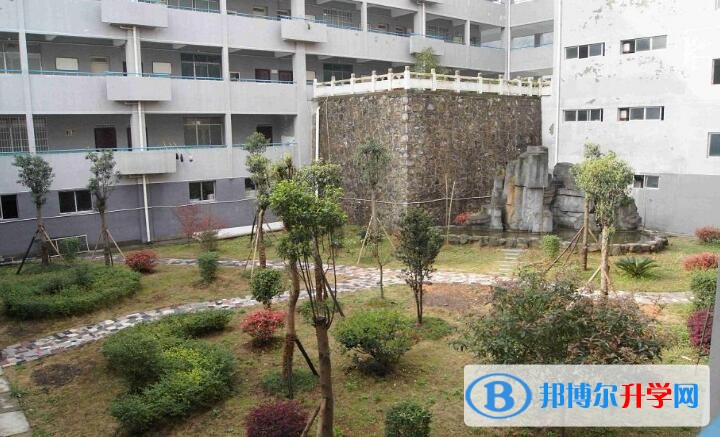 劍河民族中學招生辦聯系電話