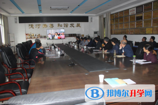 南部中學順利通過“全國青少年校園足球特色學校建設(shè)”現(xiàn)場評估