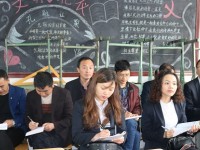 爭先創(chuàng)優(yōu)作示范·志愿服務(wù)我先行