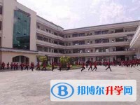 龍陵縣第一完全中學(xué)2025年招生計(jì)劃