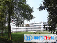 四川筠連中學(xué)2025年招生辦聯(lián)系電話