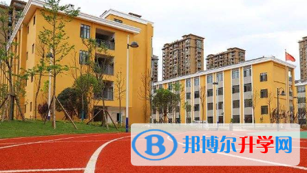 昆明外國語學(xué)校國際部怎么樣、好不好