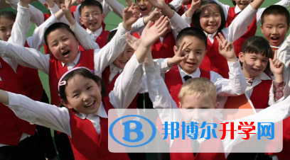 平頂山楓葉國際學校怎么樣、好不好