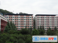 達(dá)州新世紀(jì)學(xué)校2025年招生辦聯(lián)系電話