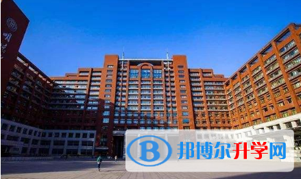 易賽思國際中學2023年學費、收費多少