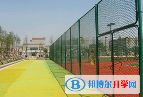 嘉利山國際學院網站網址 