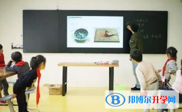 湖州帕丁頓雙語學(xué)校小學(xué)部2020年學(xué)費(fèi)、收費(fèi)多少
