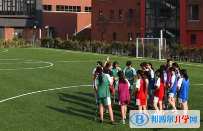 蘇州德威國際學校小學部網站網址 