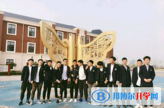 濰坊新紀元學校初中部怎么樣、好不好