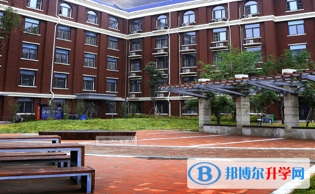 濮陽建業(yè)國際學(xué)校初中部2020年報名條件、招生要求、招生對象