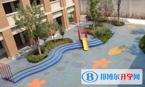 鄭州一八國際小學(xué)2020年學(xué)費、收費多少