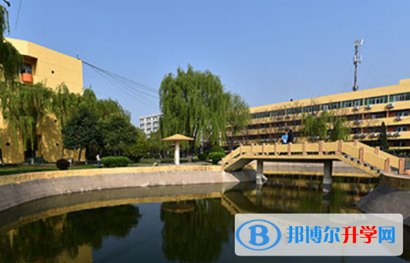 西安博愛國際學(xué)校小學(xué)部2020年招生辦聯(lián)系電話