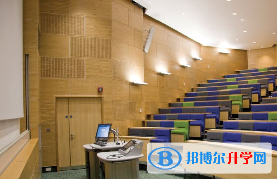 長春盈佳外國語學校小學部怎么樣、好不好