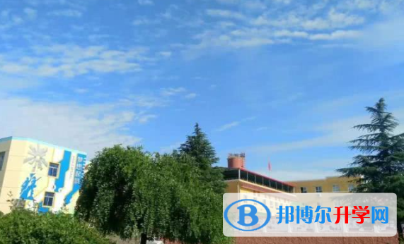西安臨潼華樂學校小學部怎么樣、好不好