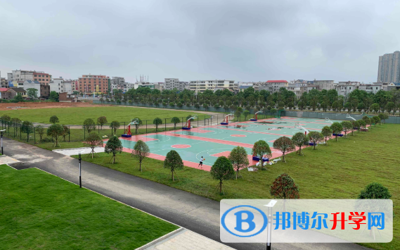 江西西山國際學(xué)校小學(xué)部2020年學(xué)費(fèi)、收費(fèi)多少