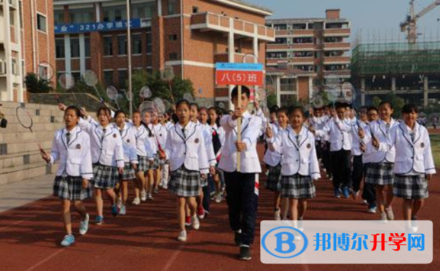 南昌現代外國語學校初中部2020年報名條件、招生要求、招生對象
