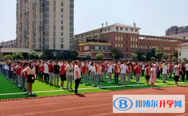 南昌現代外國語學校初中部2020年招生辦聯系電話