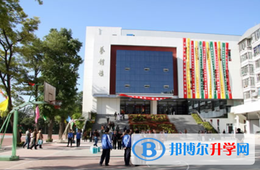 太原第五中學國際部萬柏林校區2020年學費、收費多少