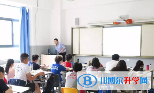 西安灃東中加國際學(xué)校網(wǎng)站網(wǎng)址 
