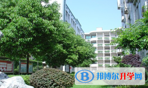 長沙長郡中學(xué)國際部2020年招生辦聯(lián)系電話