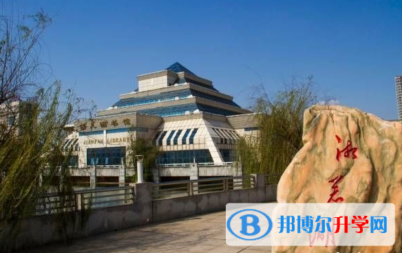 周南中學(xué)國際部2020年報(bào)名條件、招生要求、招生對(duì)象