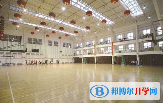 東北師范大學附屬中學凈月校區2020年招生辦聯系電話