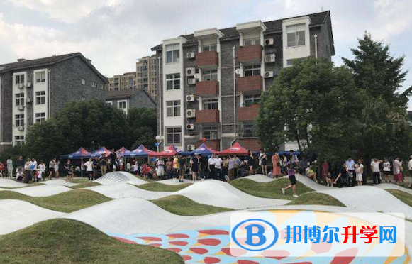 寧波至誠學校國際部網站網址