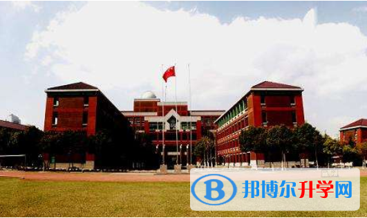 上海復(fù)旦大學(xué)附屬中學(xué)國際部2023年學(xué)費、收費多少