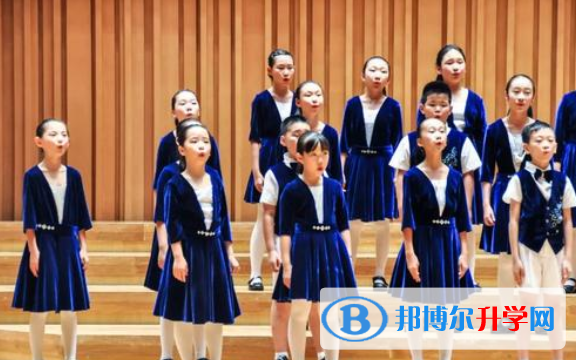 天津經(jīng)濟(jì)技術(shù)開發(fā)區(qū)國際學(xué)校2020年招生辦聯(lián)系電話