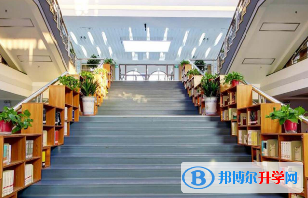 鄭州第七中學國際部怎么樣、好不好