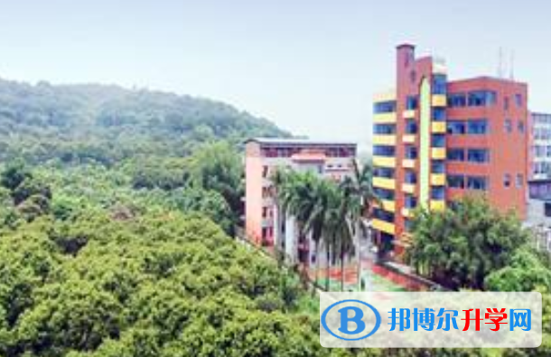 美國佛蒙特州國際學(xué)校上海校區(qū)2023年學(xué)費、收費多少