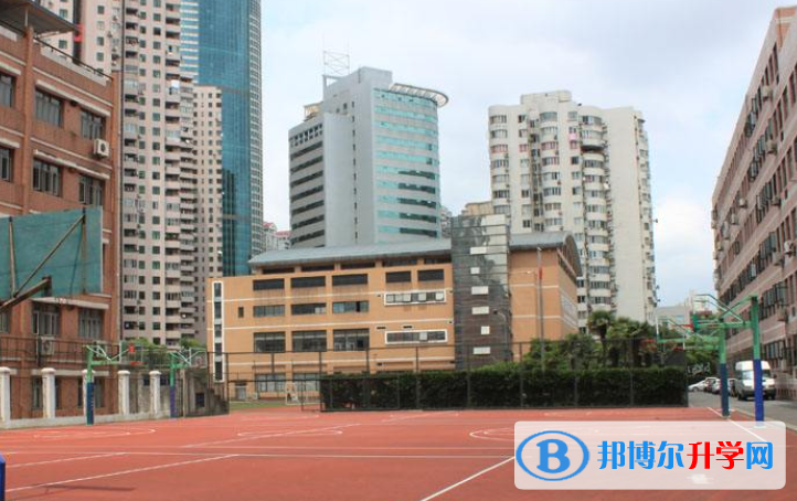 上海盧灣高級中學(xué)國際部怎么樣、好不好