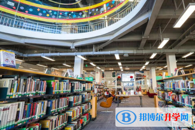 北京順義國(guó)際學(xué)校2023年招生辦聯(lián)系電話