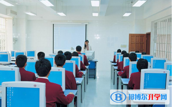 深圳奧斯翰外語學(xué)校2023年招生辦聯(lián)系電話