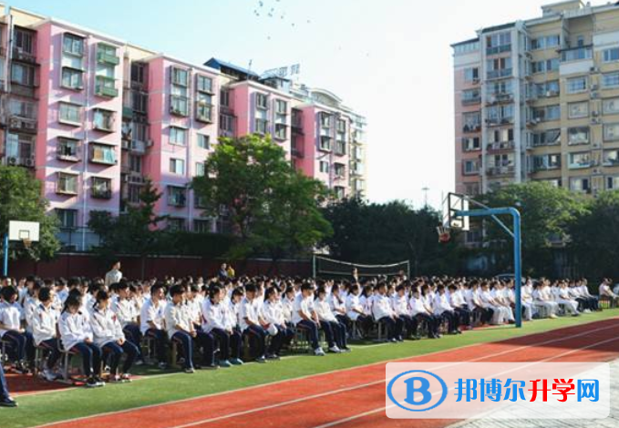 北京新橋外國語學校2023年學費、收費多少