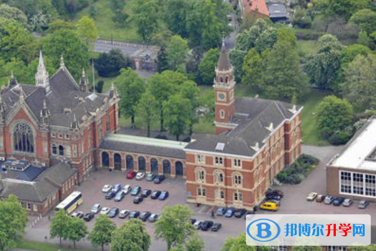 北京德威英國國際學校怎么樣、好不好