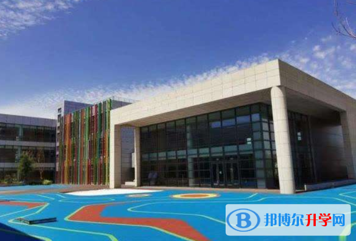 清華附中國際學(xué)校2021年學(xué)費、收費多少