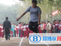 犍為清溪中學2022年學費、收費多少