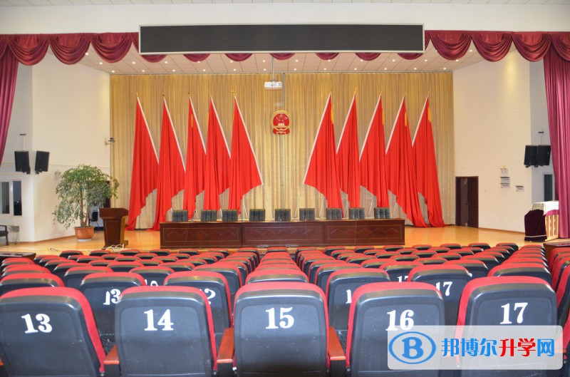 尋甸第一中學(xué)2021年招生簡(jiǎn)章